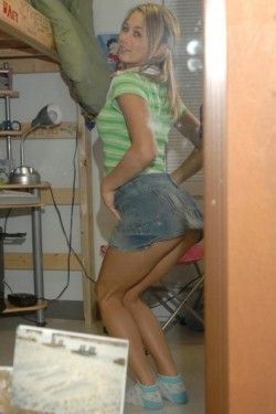 Teen Kasia Uninhibited